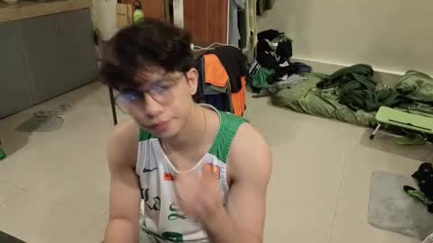Green online show from May 12, 2026, 1:08 pm