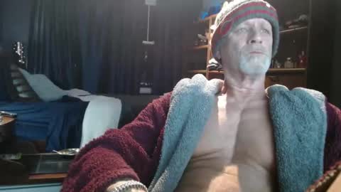 thehouseguy513 online show from March 18, 2026, 3:42 am