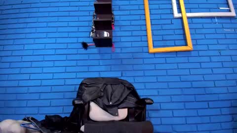 Snapshot of theian26 chatting on February 7, 2025, 7:27 pm Ian Deniel online show from February 7, 2025, 7:27 pm