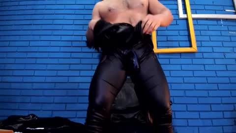 Snapshot of theian26 chatting on February 13, 2025, 10:33 pm Ian Deniel online show from February 13, 2025, 10:33 pm