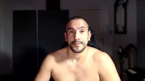 KINGOFPAINS online show from October 24, 2025, 2:41 am