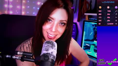 Snapshot of thekittengirlnix chatting on May 15, 2026, 7:10 pm Nix online show from May 15, 2026, 7:10 pm