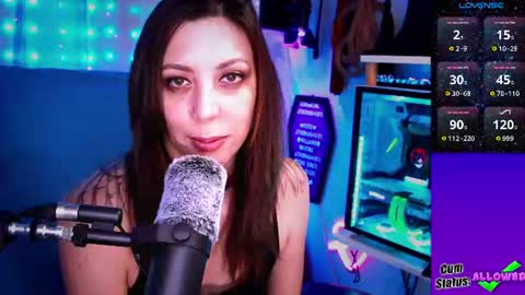 Snapshot of thekittengirlnix chatting on July 3, 2026, 7:09 pm Nix online show from July 3, 2026, 7:09 pm