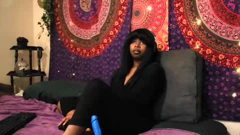 Snapshot of thekrisisingomorrah chatting on October 24, 2025, 5:59 am thekrisisingomorrah online show from October 24, 2025, 5:59 am