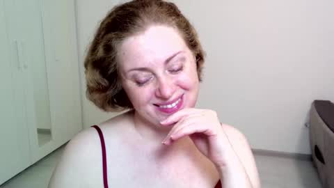 Ella online show from December 11, 2024, 5:37 pm