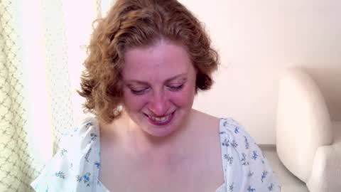 Snapshot of theladysblush chatting on September 15, 2025, 6:13 am Ella online show from September 15, 2025, 6:13 am