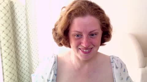 Snapshot of theladysblush chatting on September 25, 2025, 7:34 am Ella online show from September 25, 2025, 7:34 am