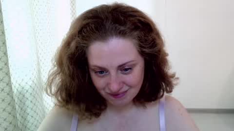 Ella online show from May 12, 2026, 7:49 am