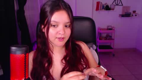 thelittlecherry_ online show from September 25, 2025, 2:15 am