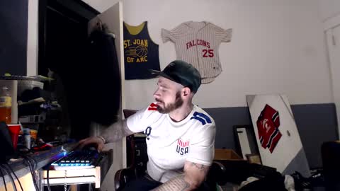 sledge online show from February 16, 2025, 9:38 pm
