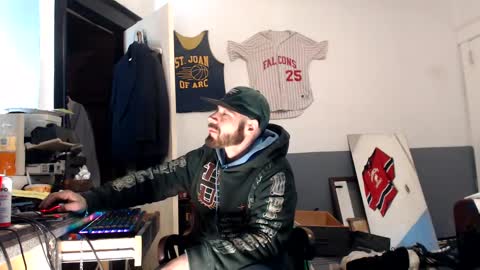 sledge online show from February 17, 2025, 7:42 pm