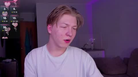 Snapshot of themikesever chatting on December 19, 2025, 12:12 pm Sever online show from December 19, 2025, 12:12 pm