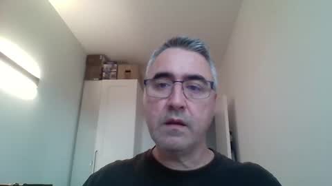Snapshot of themohican chatting on April 13, 2026, 5:40 pm Themohican online show from April 13, 2026, 5:40 pm