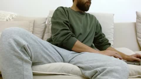 Snapshot of themonarchgoat chatting on February 15, 2026, 3:58 am TheMonarchGoat online show from February 15, 2026, 3:58 am