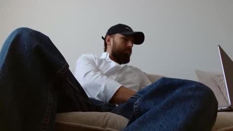 Snapshot of themonarchgoat chatting on March 15, 2026, 11:49 am TheMonarchGoat online show from March 15, 2026, 11:49 am