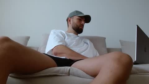 Snapshot of themonarchgoat chatting on March 28, 2026, 10:04 am TheMonarchGoat online show from March 28, 2026, 10:04 am