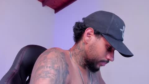 L online show from February 26, 2026, 6:51 pm