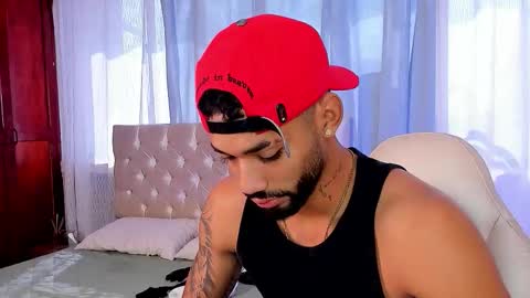 Snapshot of theo_sky1 chatting on September 13, 2025, 1:11 pm Theo Sky online show from September 13, 2025, 1:11 pm