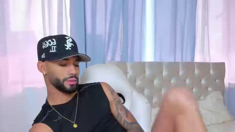 Snapshot of theo_sky1 chatting on September 18, 2025, 2:08 pm Theo Sky online show from September 18, 2025, 2:08 pm