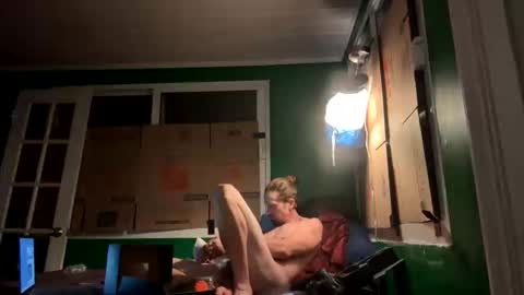 Snapshot of theonlyboi43ver chatting on October 29, 2025, 5:42 am theonlyboi43ver online show from October 29, 2025, 5:42 am