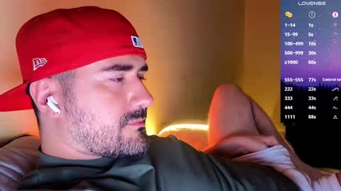 Snapshot of theoravi chatting on November 13, 2025, 3:49 am Theo Ravi online show from November 13, 2025, 3:49 am