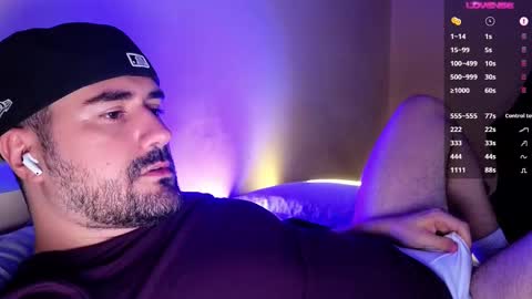 Snapshot of theoravi chatting on November 16, 2025, 3:56 am Theo Ravi online show from November 16, 2025, 3:56 am