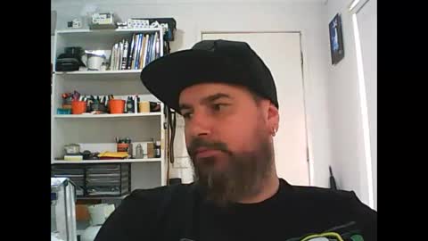 aussiebeard online show from December 18, 2024, 12:43 am