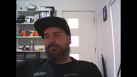aussiebeard online show from January 6, 2025, 3:31 am