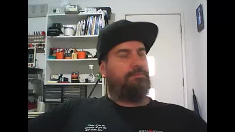 aussiebeard online show from January 15, 2025, 3:33 am