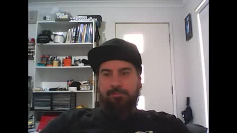 aussiebeard online show from February 14, 2025, 2:39 am