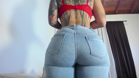 Snapshot of thepam_boobs chatting on September 25, 2025, 5:49 pm Pamela  online show from September 25, 2025, 5:49 pm