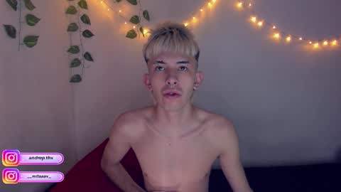 Snapshot of theperfectchemistry chatting on March 19, 2026, 8:18 am theperfectchemistry online show from March 19, 2026, 8:18 am