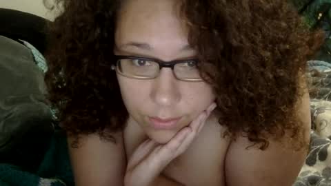 Amelia online show from May 17, 2026, 12:19 am