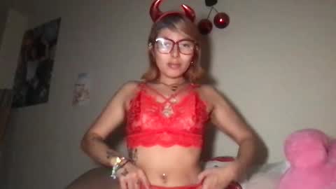 therain222 online show from October 31, 2025, 7:31 am