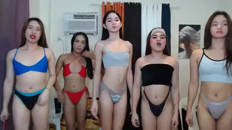Snapshot of thereal_cummer chatting on September 10, 2025, 4:45 am yam via fern ryn online show from September 10, 2025, 4:45 am