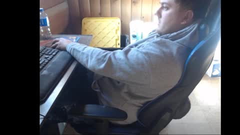 therealbigcheese0695 online show from February 22, 2025, 3:03 pm