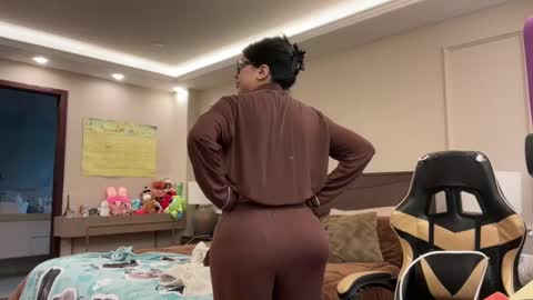 Snapshot of therealcamilabaddie chatting on September 26, 2025, 8:02 pm therealcamilabaddie online show from September 26, 2025, 8:02 pm