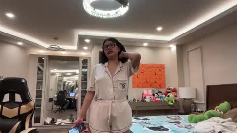 Snapshot of therealcamilabaddie chatting on October 11, 2025, 11:47 pm therealcamilabaddie online show from October 11, 2025, 11:47 pm