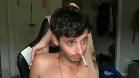 Snapshot of therealdylansdick chatting on October 7, 2025, 12:35 pm therealdylansdick online show from October 7, 2025, 12:35 pm