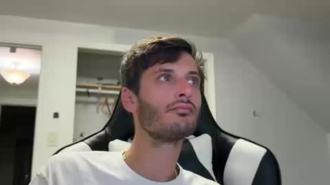 Snapshot of therealdylansdick chatting on October 11, 2025, 12:32 am therealdylansdick online show from October 11, 2025, 12:32 am