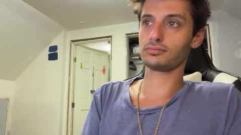 Snapshot of therealdylansdick chatting on October 16, 2025, 12:00 am therealdylansdick online show from October 16, 2025, 12:00 am