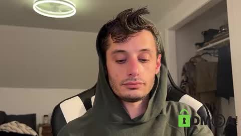 therealdylansdick online show from December 19, 2025, 6:42 am