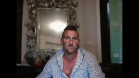 Snapshot of therealkurva4u chatting on March 5, 2025, 1:06 pm therealkurva4u online show from March 5, 2025, 1:06 pm
