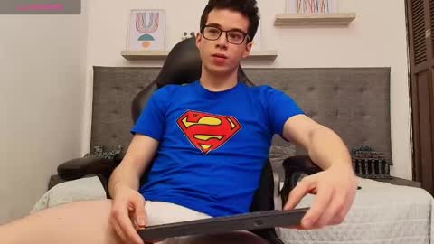 Snapshot of therealmartincox chatting on October 2, 2025, 4:47 pm     4th  online show from October 2, 2025, 4:47 pm