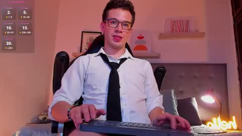 Snapshot of therealmartincox chatting on October 8, 2025, 4:37 pm     4th  online show from October 8, 2025, 4:37 pm