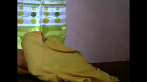 therealtwins online show from December 17, 2024, 4:01 am
