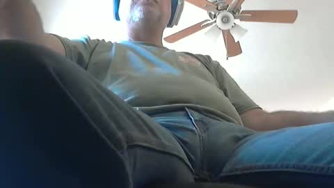 Neo online show from November 15, 2025, 6:04 pm