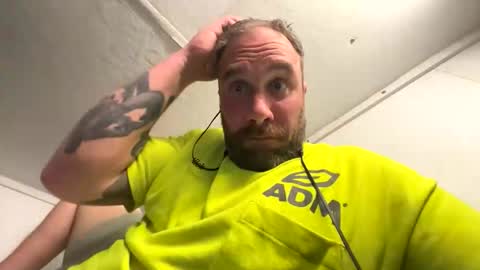 therig2323365578 online show from May 21, 2026, 7:21 pm