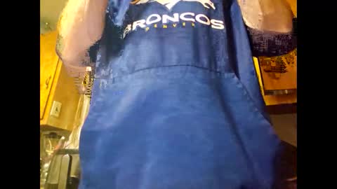 therizzler_1_of_1 online show from September 15, 2025, 4:01 am