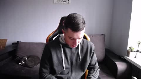 Nick   online show from November 8, 2025, 10:15 am